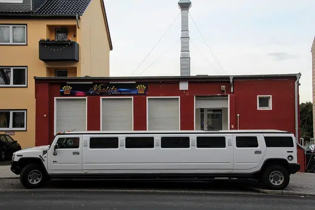 Mississauga limousine service