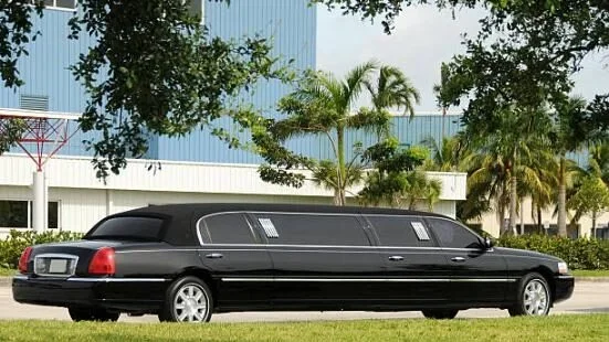 Mississauga limousine service