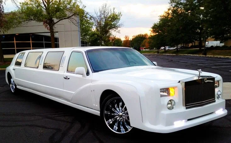 Wedding Limousine Service In Canada 1 Mississauga limousine service