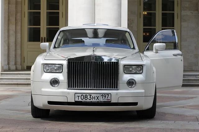 rolls 1029584 640